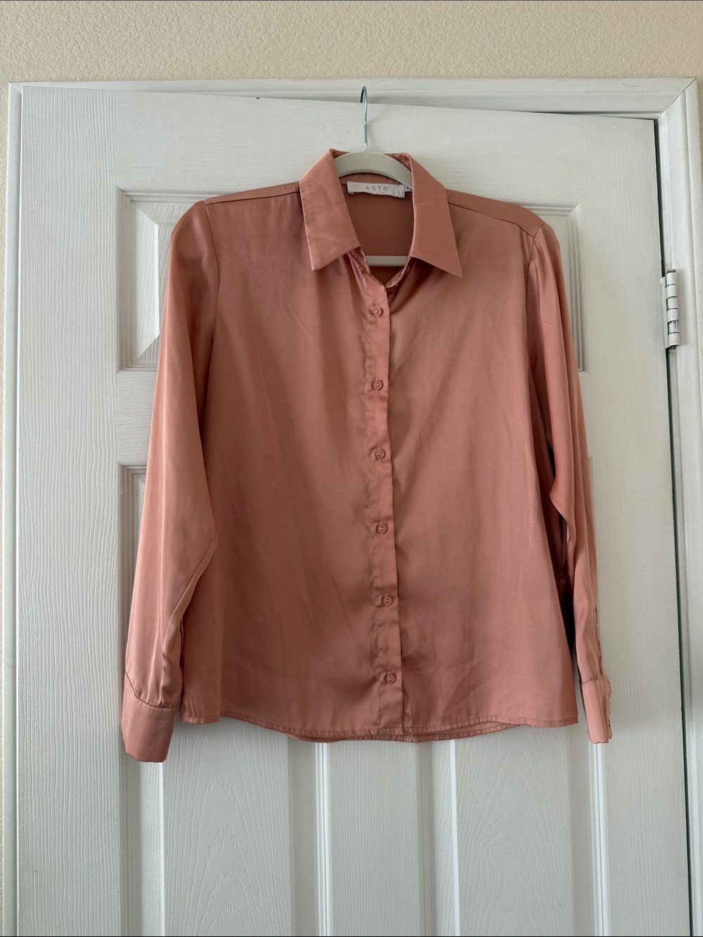 ASTR Rose Pink Button-Down Dress Shirt